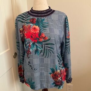 Elegant Floral Women's Blouse - Blue and Red